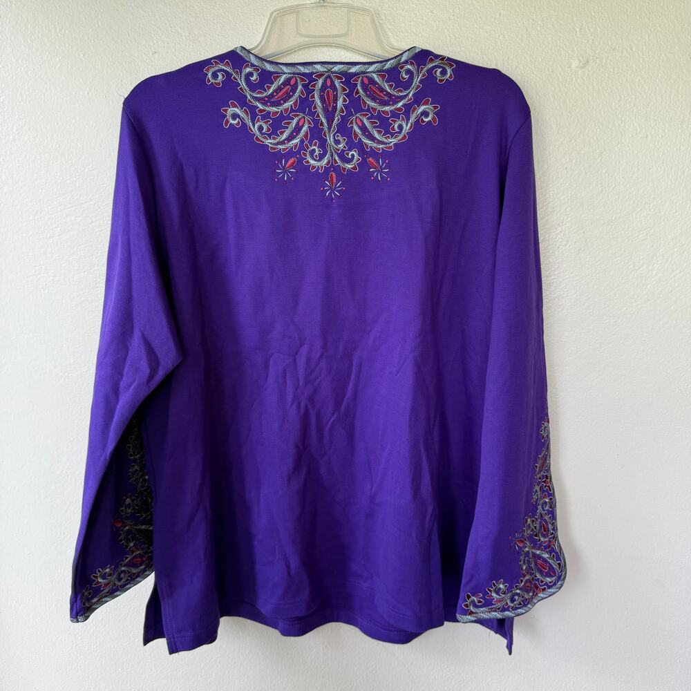 Bob Mackie Wearable Art purple paisley embroidery split neck size 1X - Picture 11 of 11